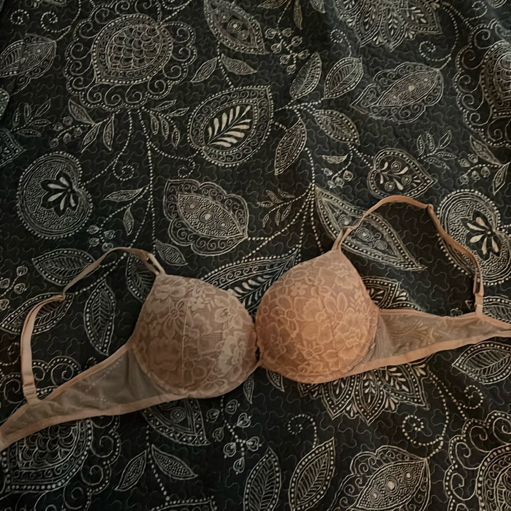 Victoria’s Secret Sexy Tee Bra